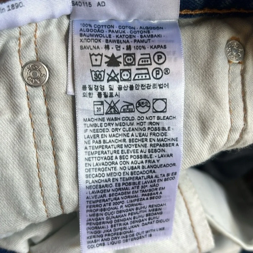 Levi’s 511 Jeans Men’s 32x30 Light‎ Blue Distressed Denim 5-pocket Style Raw Hem
